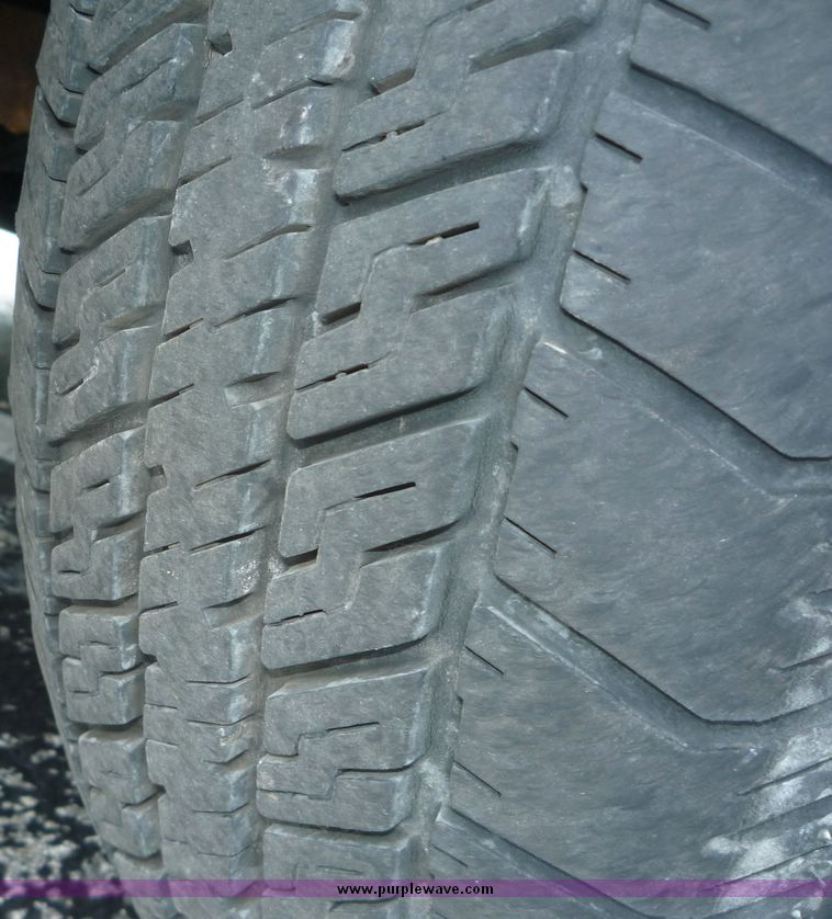 image for item 4086 1989 Mercedes Benz 560 SEL