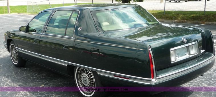 image for item 4090 1994 Cadillac Sedan Deville