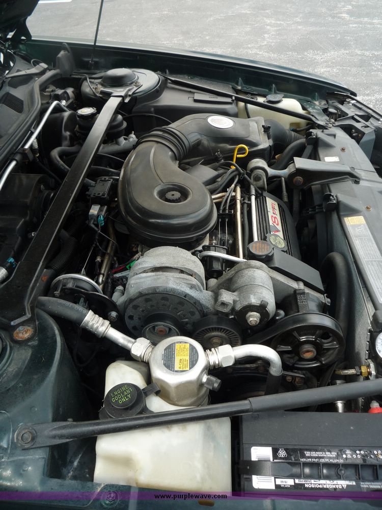 image for item 4090 1994 Cadillac Sedan Deville