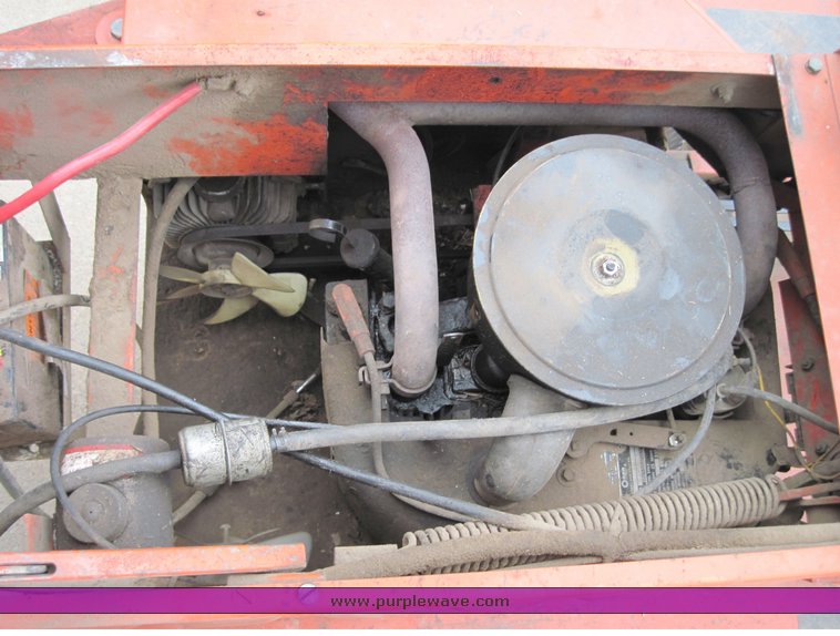 image for item 4560 Marty J 1640T lawn mower