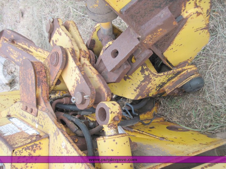 image for item 4561 Davis D130 back hoe attachment