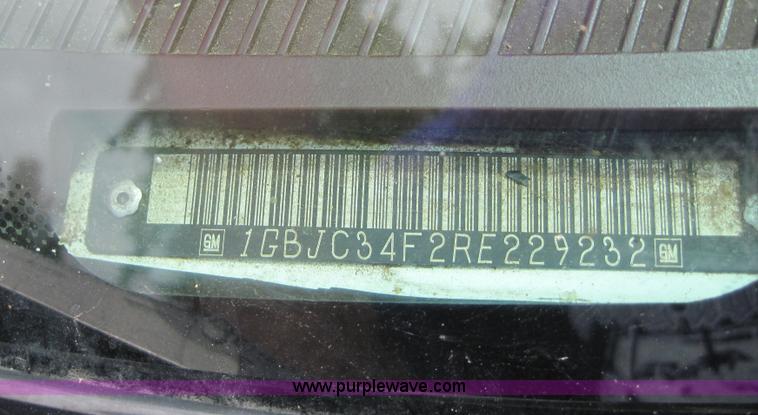 image for item 4563 1994 Chevrolet C3500 Silverado flatbed pickup truck