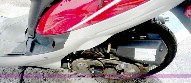 image for item 4654 Baja Sun City 50 street legal road scooter