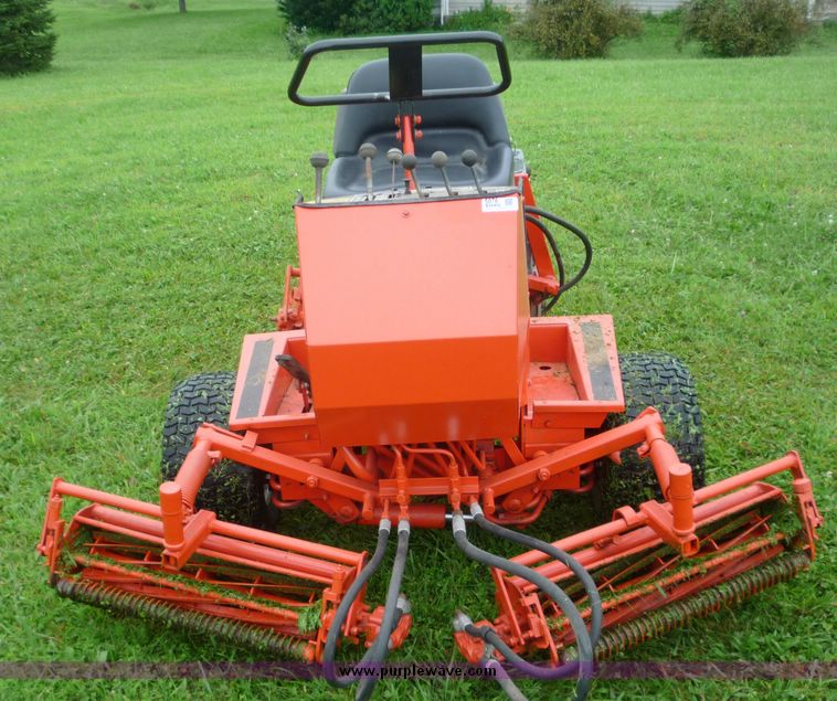 image for item 5076 Jacobsen reel type lawn mower