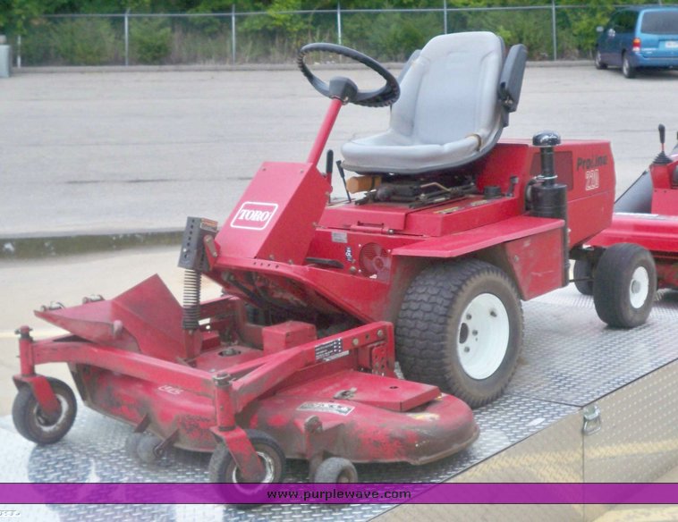 image for item 5161 Toro Proline 220 riding lawn mower