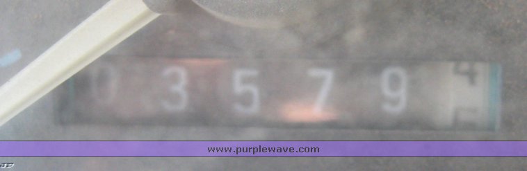 image for item 5746 1988 Ford F-250