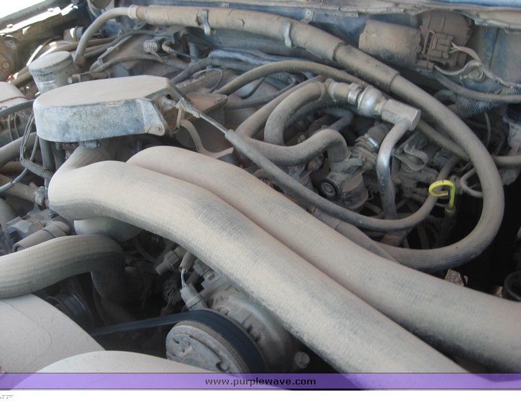 image for item 5746 1988 Ford F-250