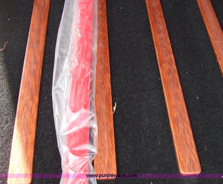 image for item 5848 2005 Chevrolet SSR pick convertible truck