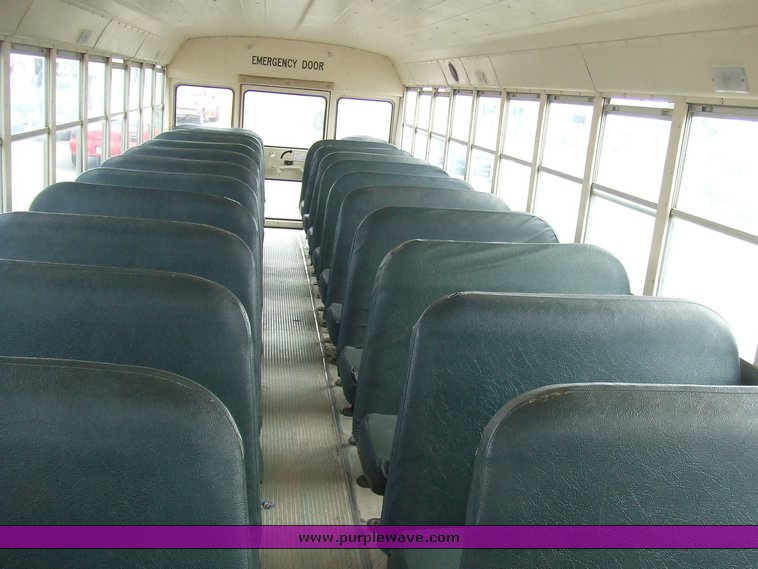 image for item 6000 1989 Chevrolet S6000 Wayne body bus