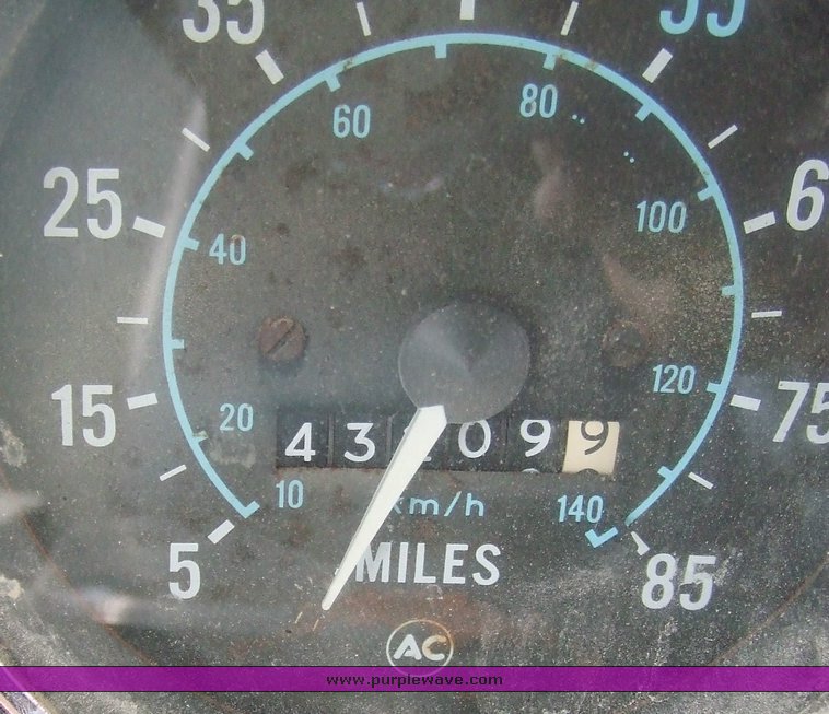 image for item 6000 1989 Chevrolet S6000 Wayne body bus