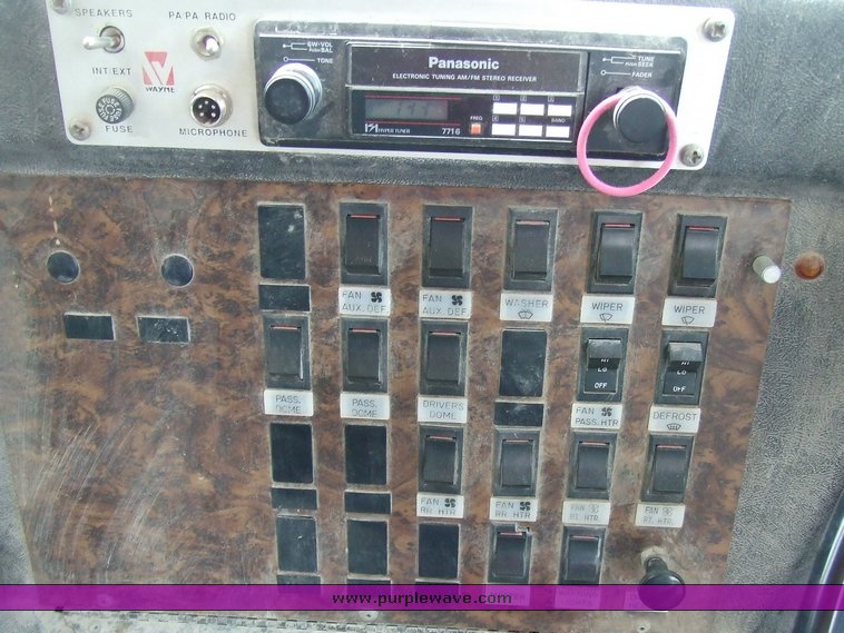 image for item 6000 1989 Chevrolet S6000 Wayne body bus