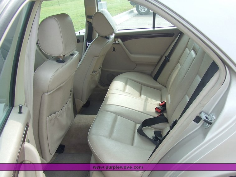 image for item 6001 1996 Mercedes Benz C220