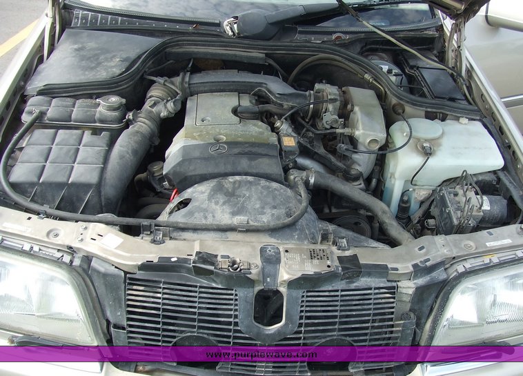 image for item 6001 1996 Mercedes Benz C220