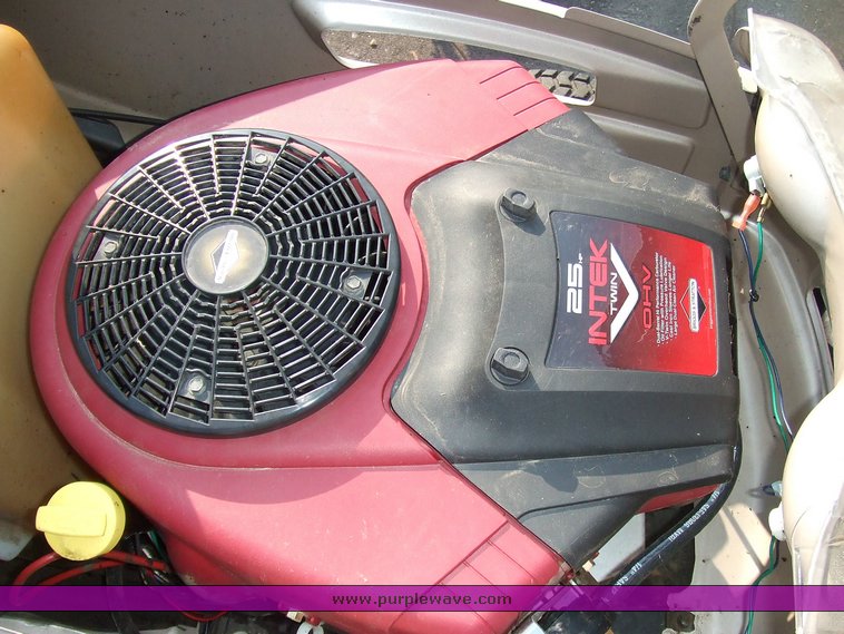 image for item 6005 Huskee yard tractor