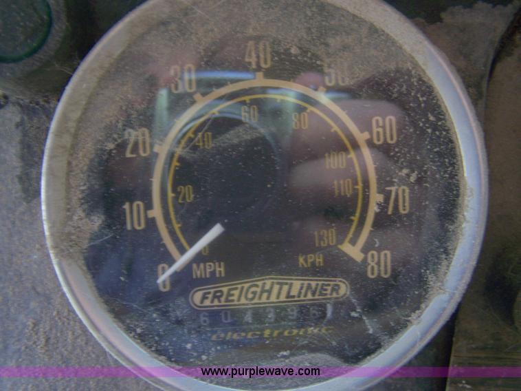 image for item 8357 1979 Freightliner semi tractor truck