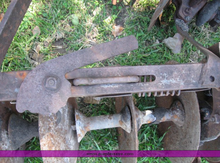 image for item 8376 Double gang disc