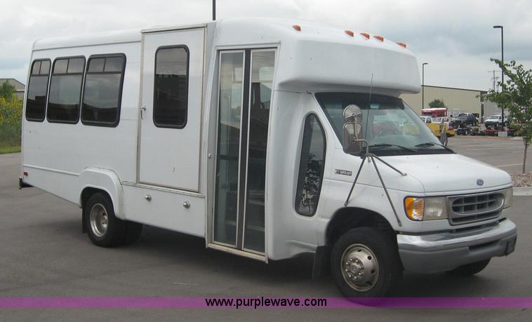 image for item 8585 1997 Ford E Super Duty RV 14-passenger bus