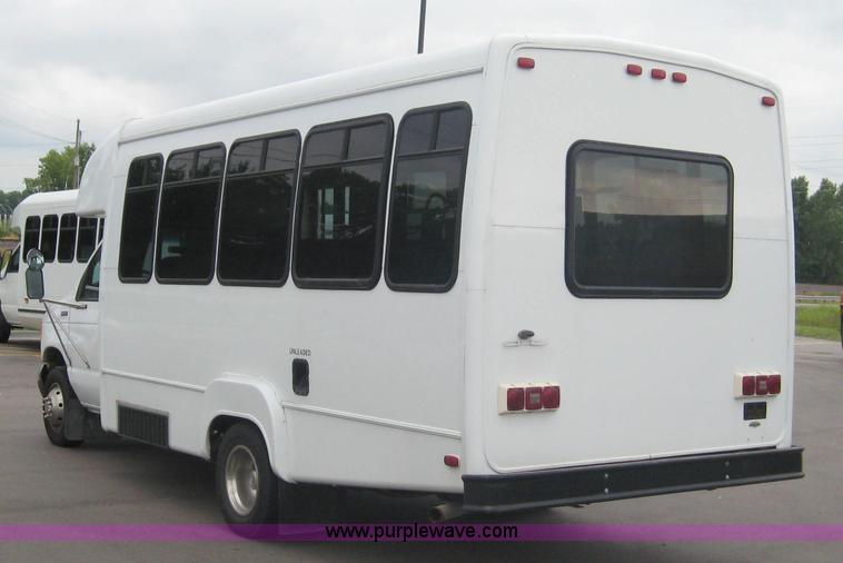 image for item 8585 1997 Ford E Super Duty RV 14-passenger bus