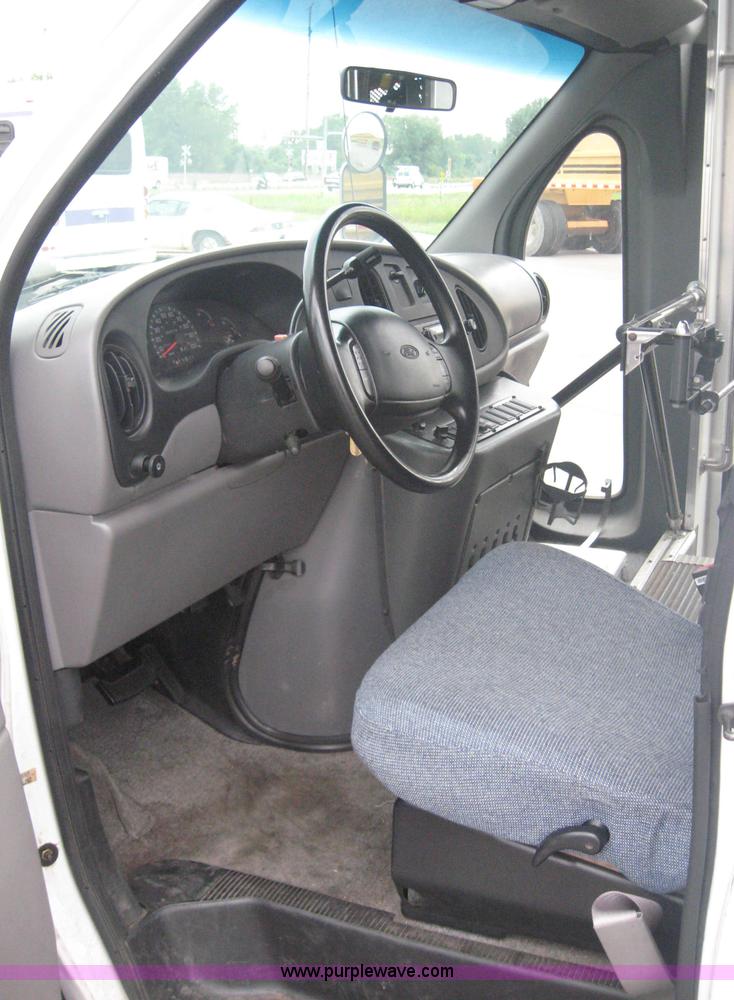 image for item 8585 1997 Ford E Super Duty RV 14-passenger bus