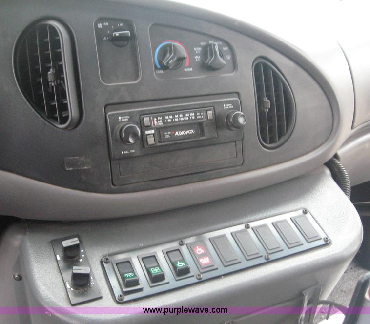 image for item 8585 1997 Ford E Super Duty RV 14-passenger bus
