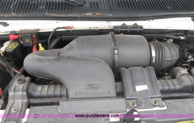 image for item 8585 1997 Ford E Super Duty RV 14-passenger bus