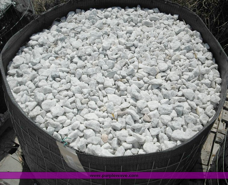 image for item 2104 Georgia white marble chips