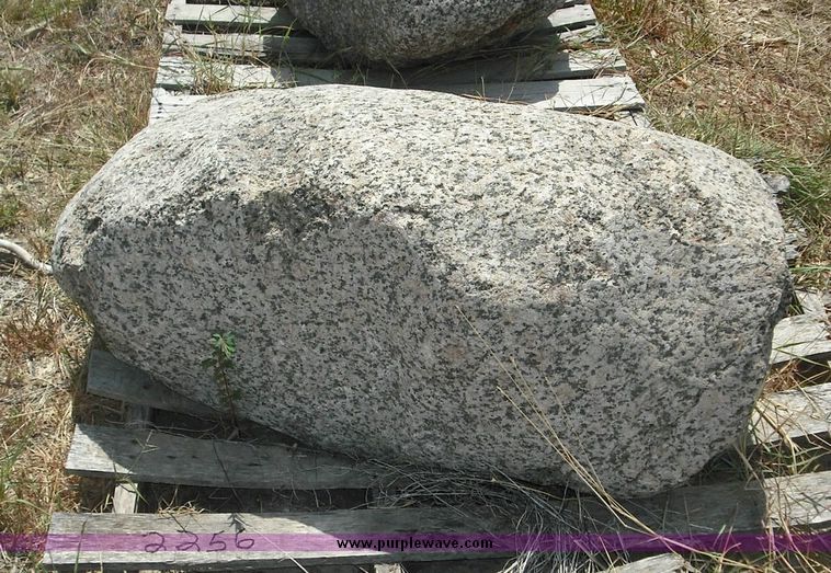 image for item 2256 Colorado boulder