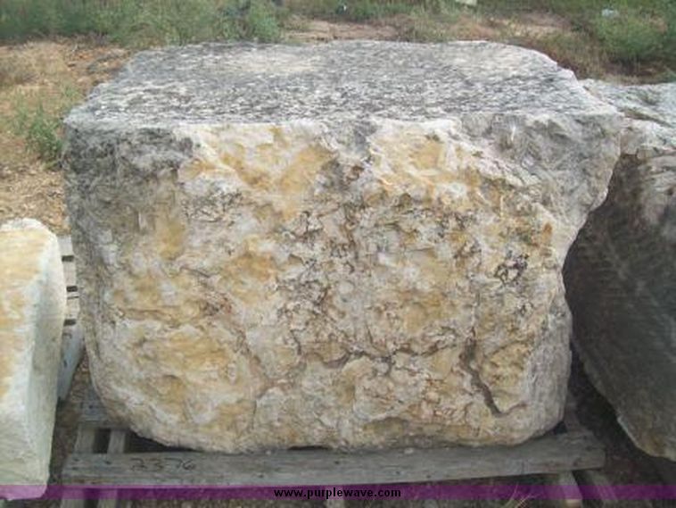 image for item 2376 Limestone block
