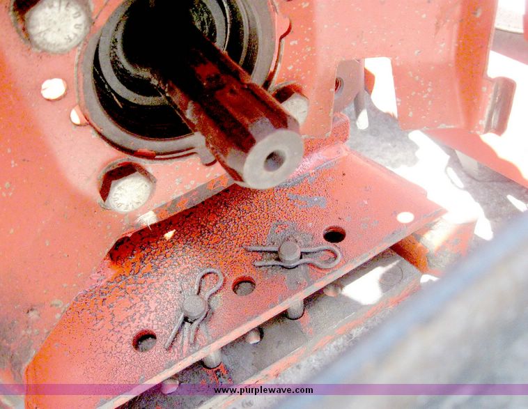 image for item 5254 1996 New Holland 6640SL tractor