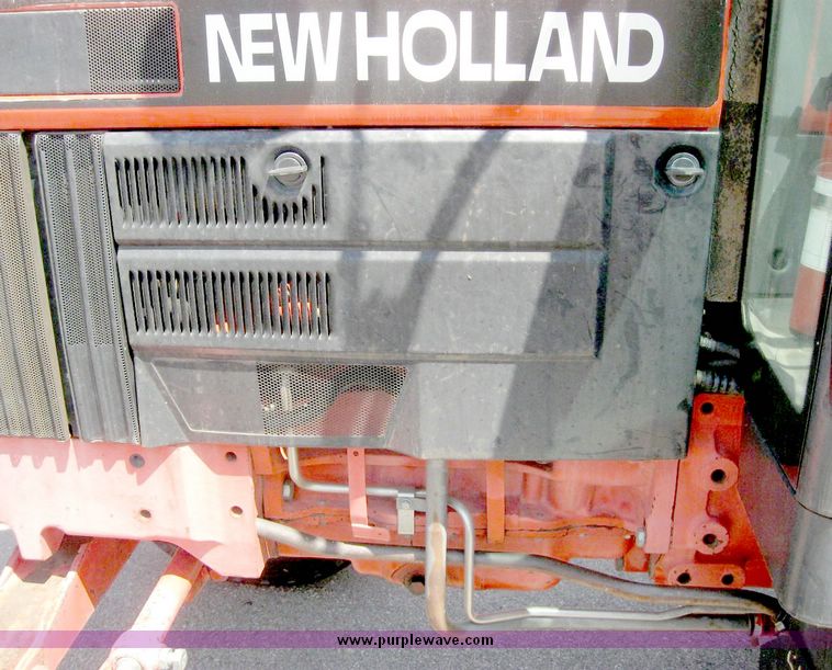 image for item 5254 1996 New Holland 6640SL tractor