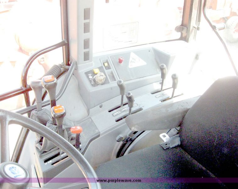 image for item 5254 1996 New Holland 6640SL tractor