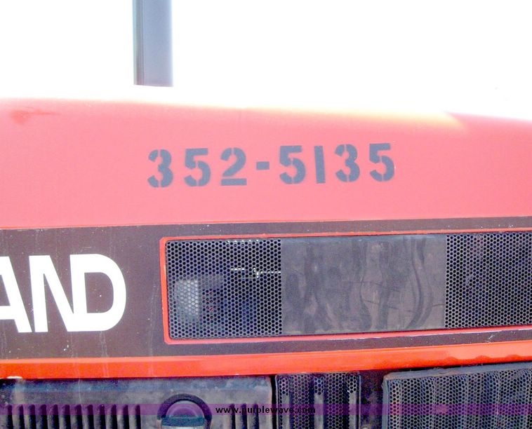 image for item 5254 1996 New Holland 6640SL tractor