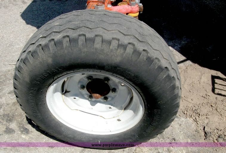 image for item 5257 1996 New Holland 6640SL tractor