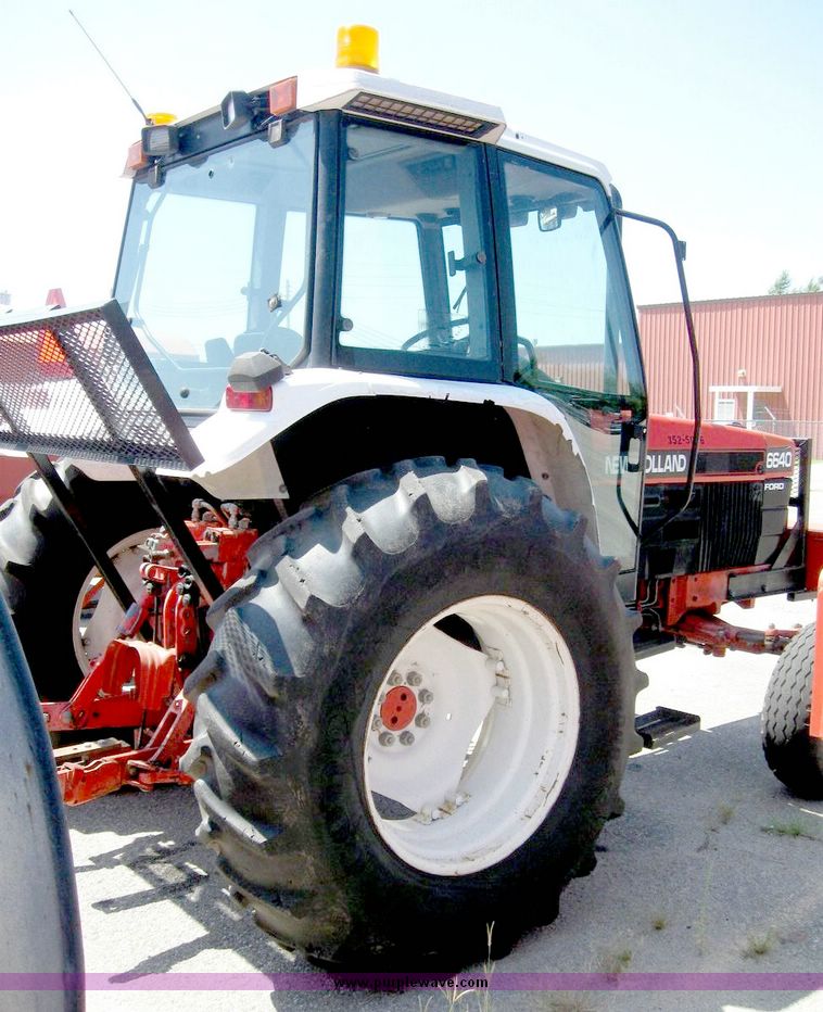 image for item 5258 1996 New Holland 6640SL tractor