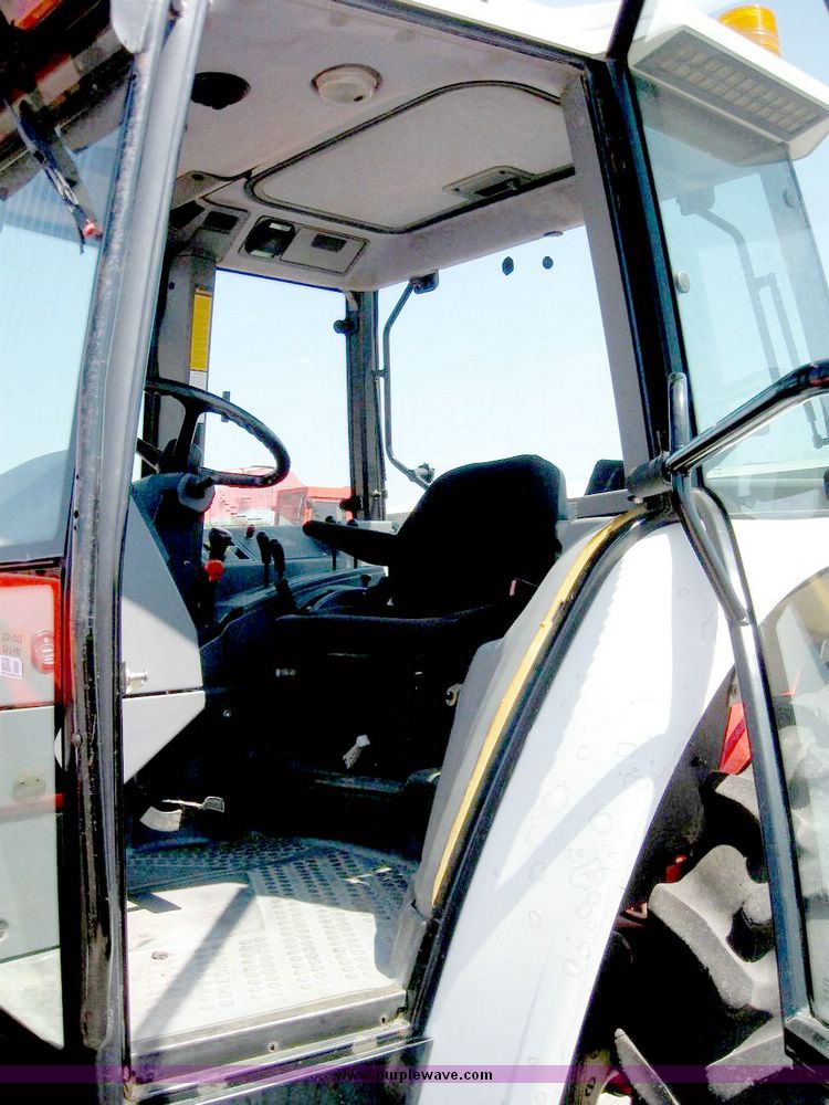 image for item 5258 1996 New Holland 6640SL tractor