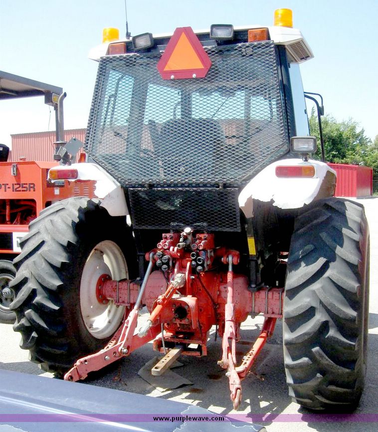 image for item 5259 1996 New Holland 6640SL tractor