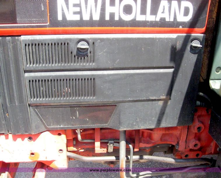 image for item 5259 1996 New Holland 6640SL tractor