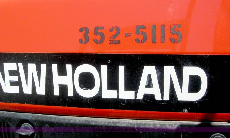 image for item 5259 1996 New Holland 6640SL tractor