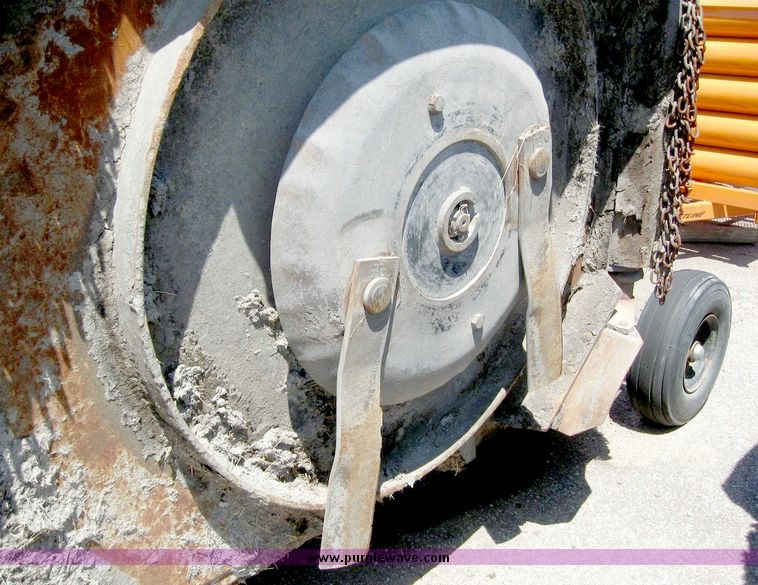 image for item 5266 2004 Landpride RCB6015 15' mower