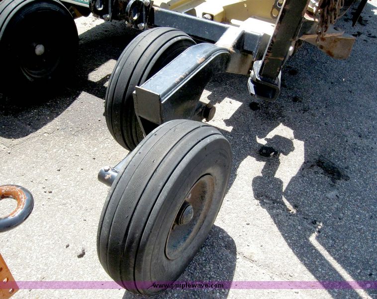 image for item 5266 2004 Landpride RCB6015 15' mower