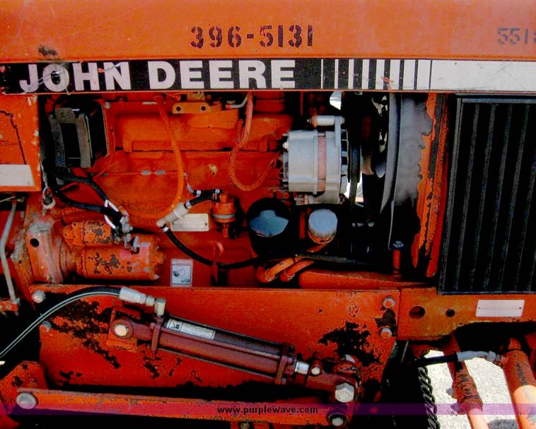 image for item 5269 1991 John Deere 2555 tractor