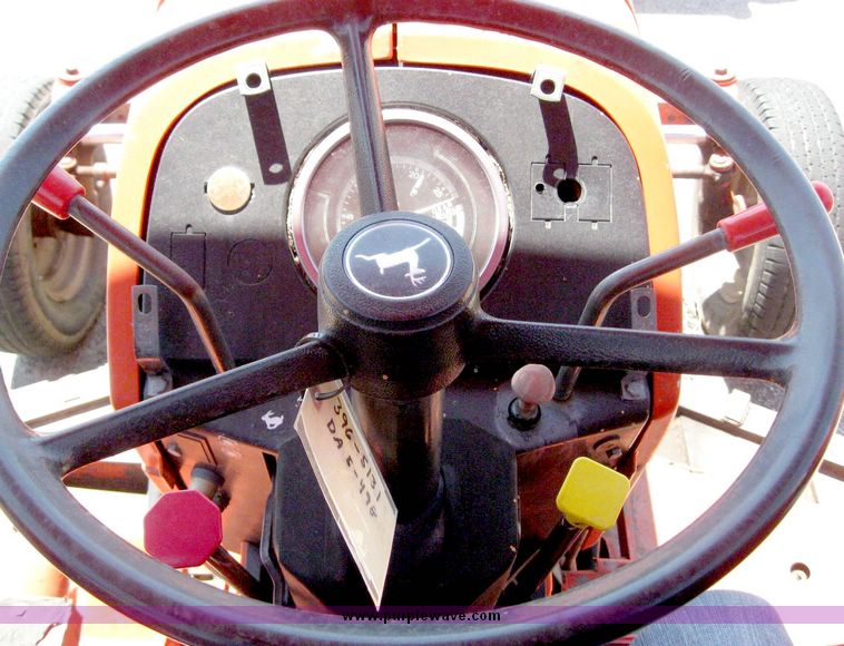 image for item 5269 1991 John Deere 2555 tractor