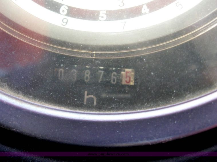 image for item 5269 1991 John Deere 2555 tractor