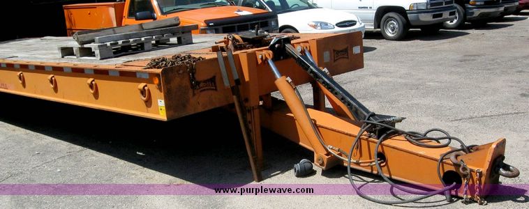 image for item 5271 1993 Landoll 15 ton trailer