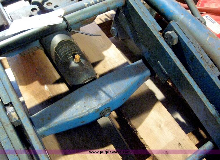 1985 Lincoln 1 ton transmission jack in Hutchinson, KS Item 5274 sold