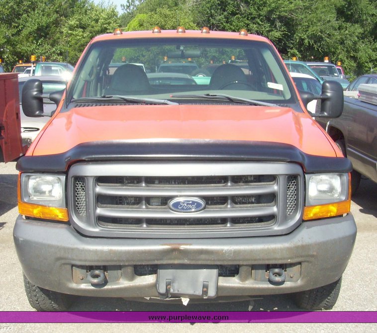 image for item 5332 1999 Ford F350 Super Duty