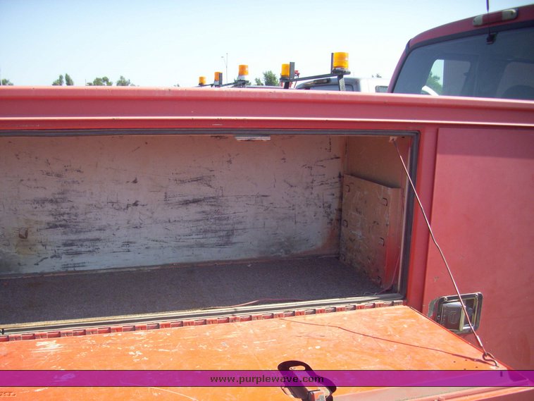 image for item 5332 1999 Ford F350 Super Duty