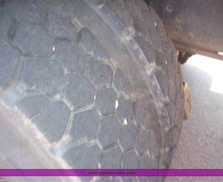 image for item 5349 1985 GMC Top Kick ME6500 C7D064 rollback truck