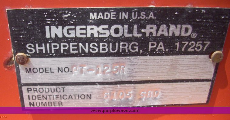 image for item 5351 1993 Ingersoll Rand PT-125R pneumatic roller