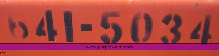 image for item 5351 1993 Ingersoll Rand PT-125R pneumatic roller